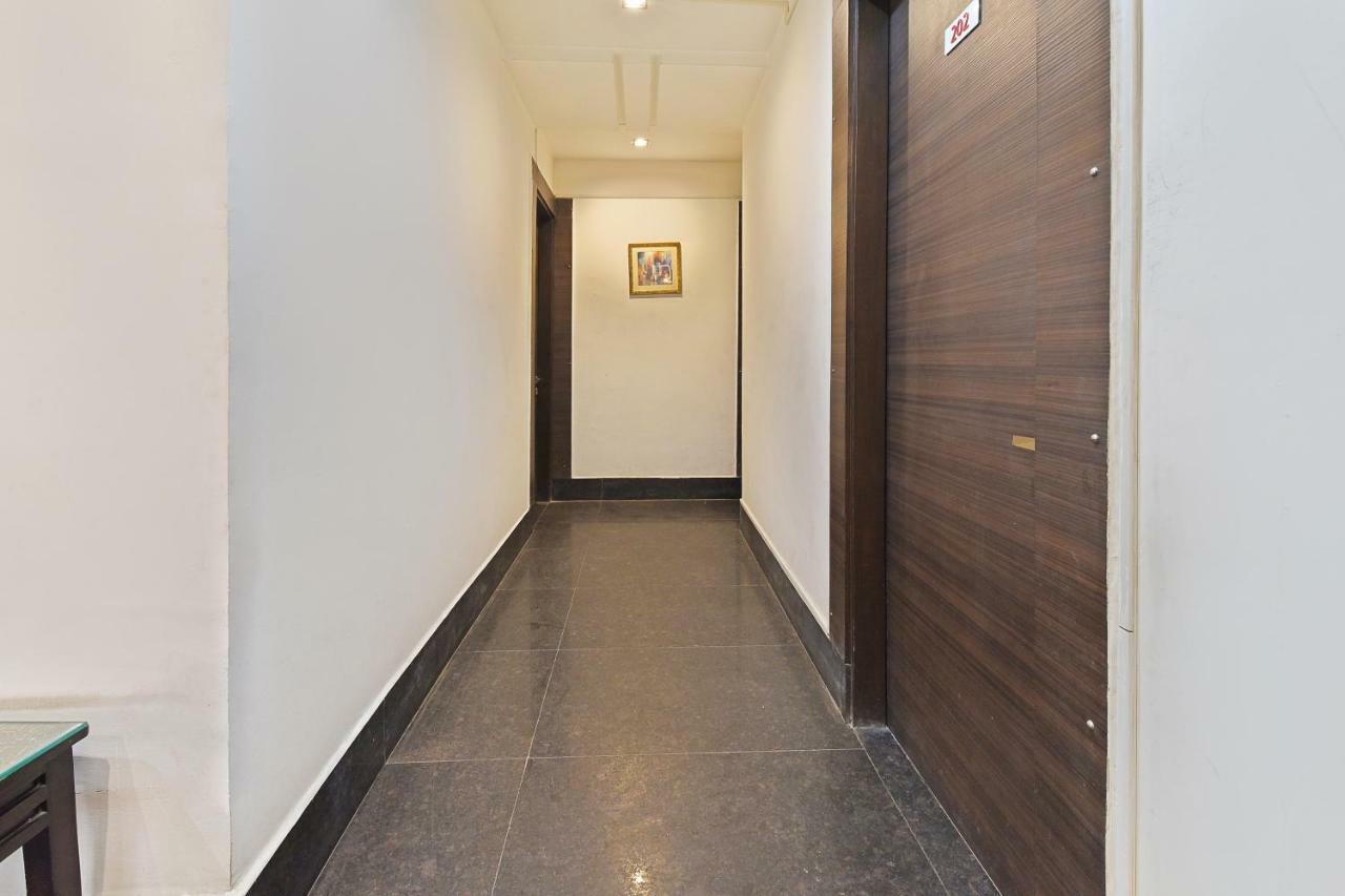 فندق Oyo Flagship 387 Moulsari Avenue غورغاون المظهر الخارجي الصورة