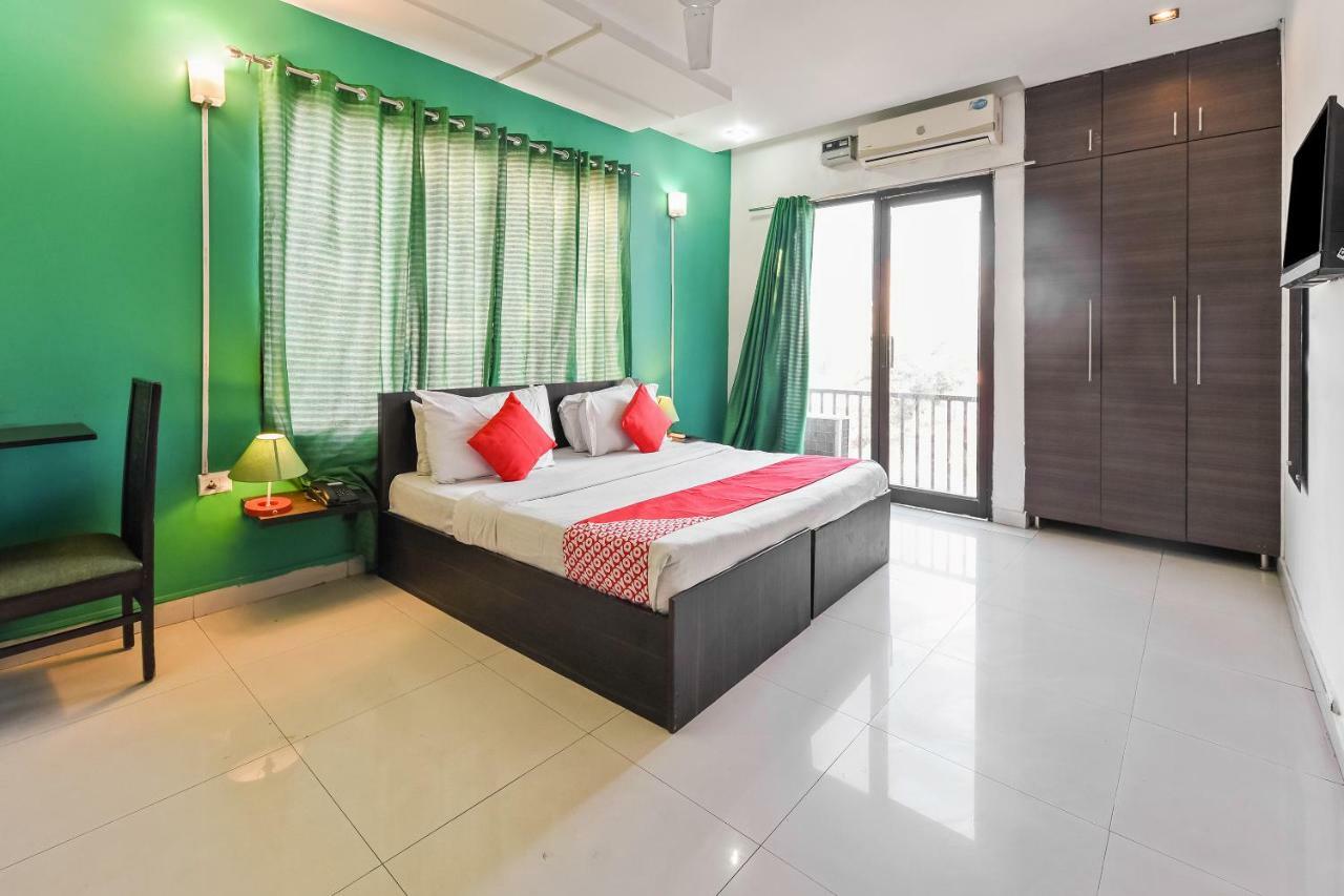 فندق Oyo Flagship 387 Moulsari Avenue غورغاون المظهر الخارجي الصورة
